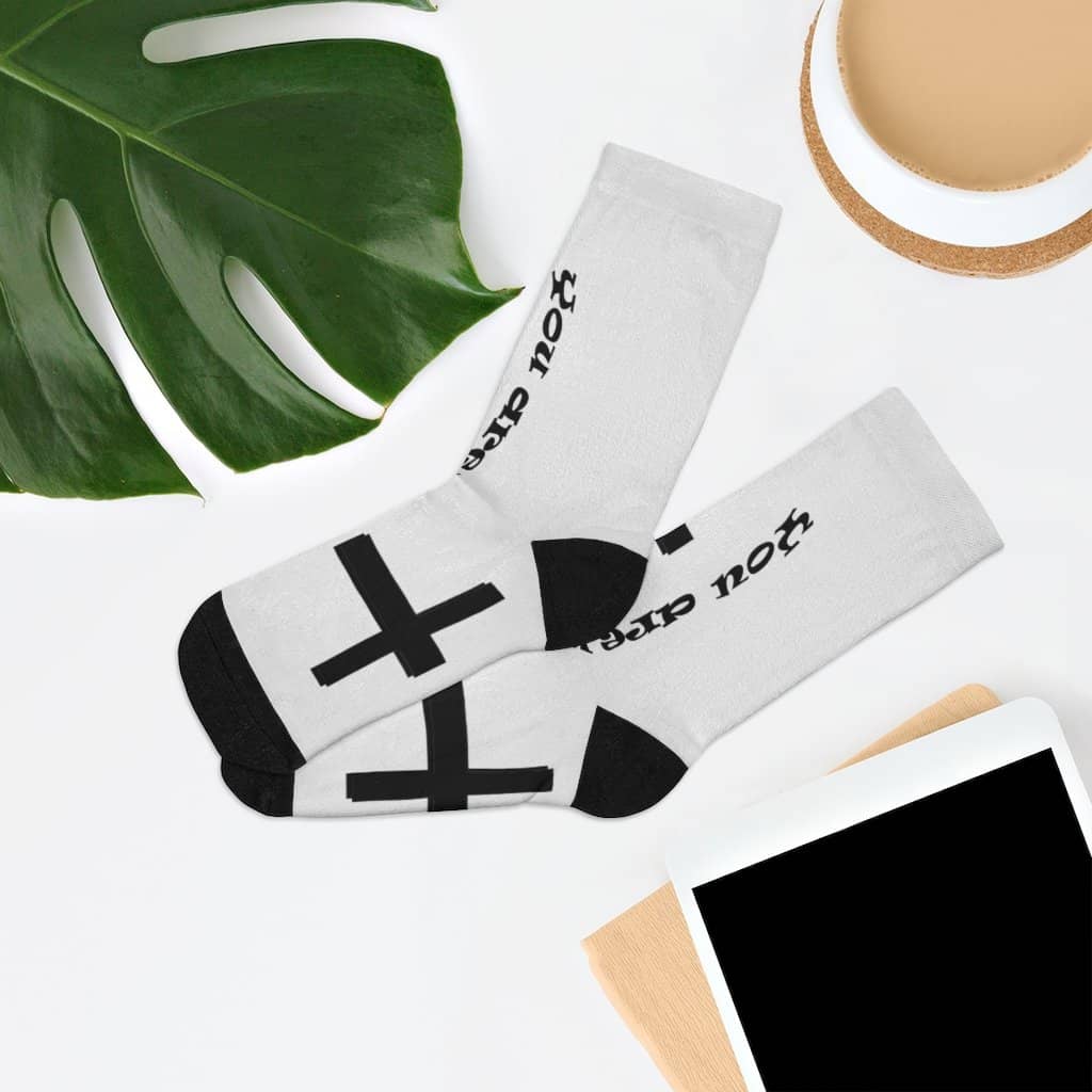 Tribe Socks "You are not Alone" (4639341477982)