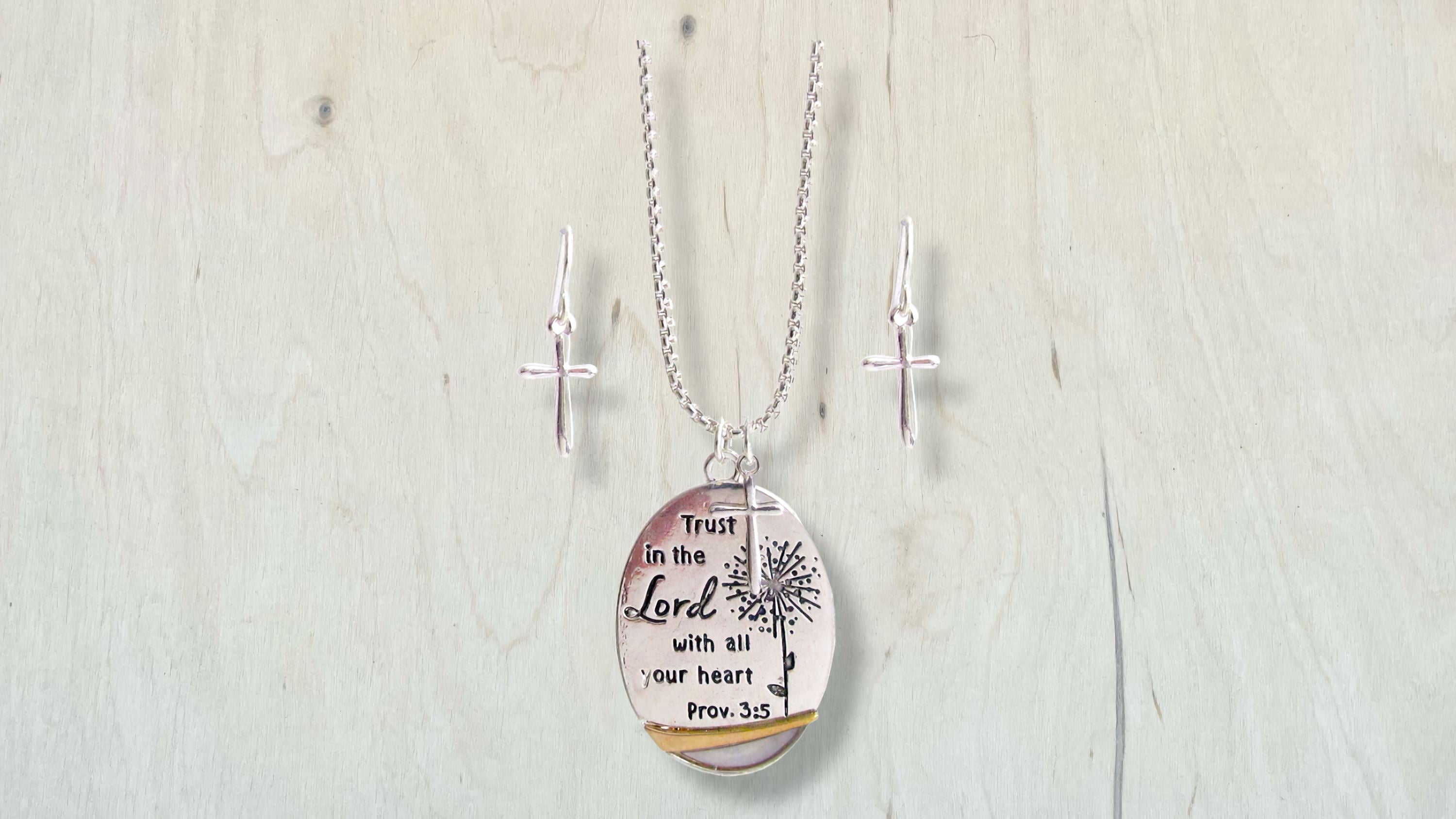 necklace