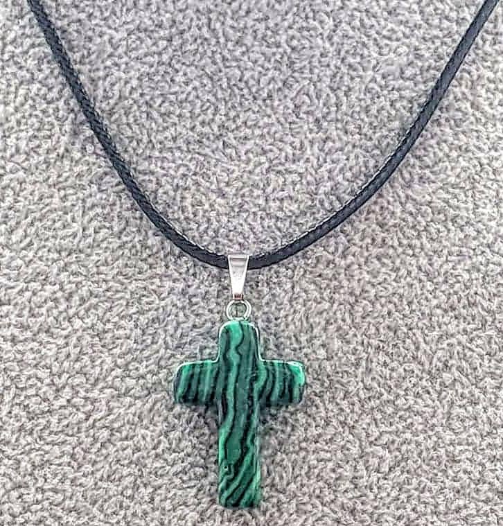 Malaquita Gemstone Cross Necklace (6080808911040)