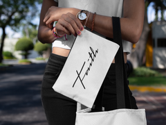 pouch (4371555582046)