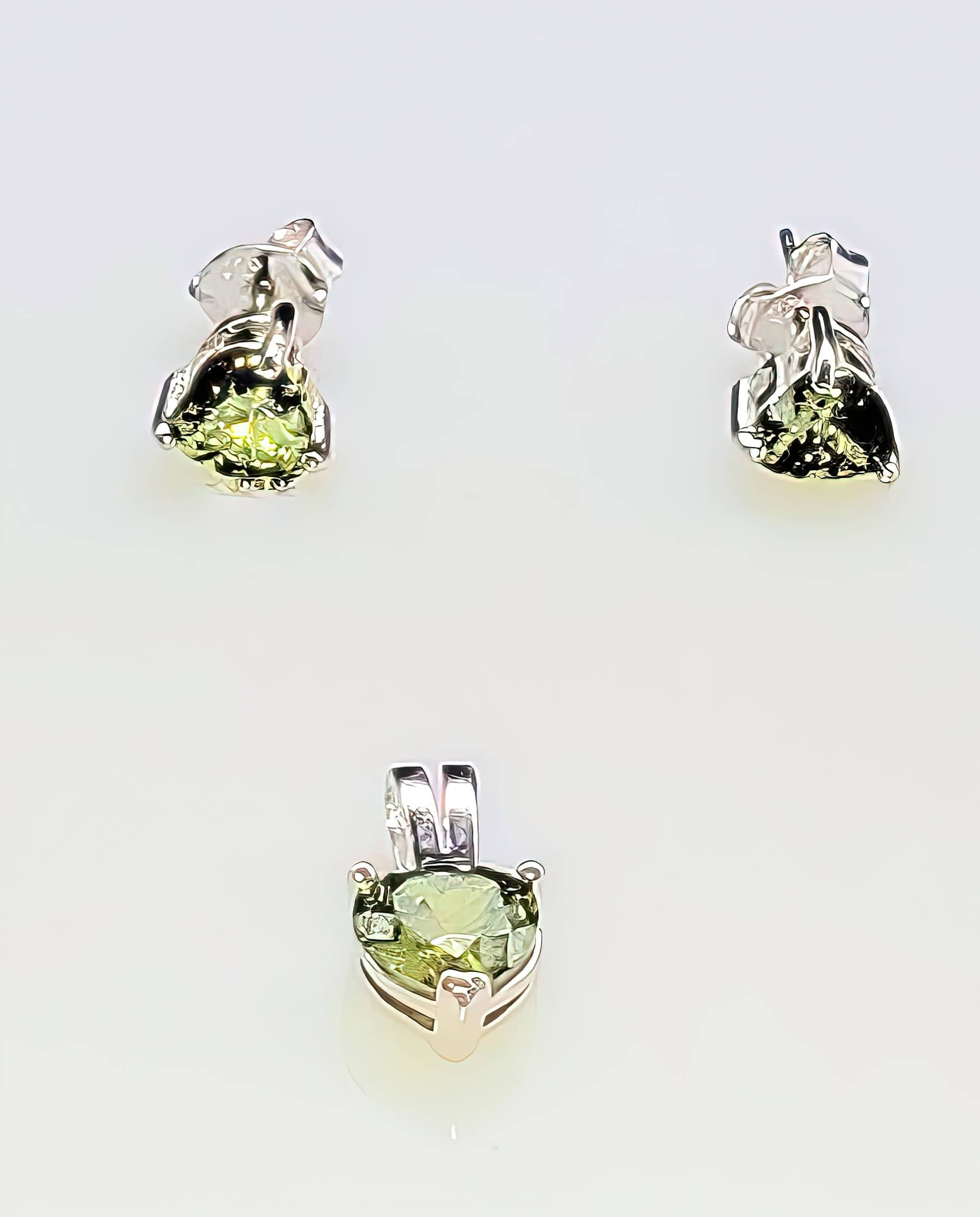 Heart Shaped Peridot