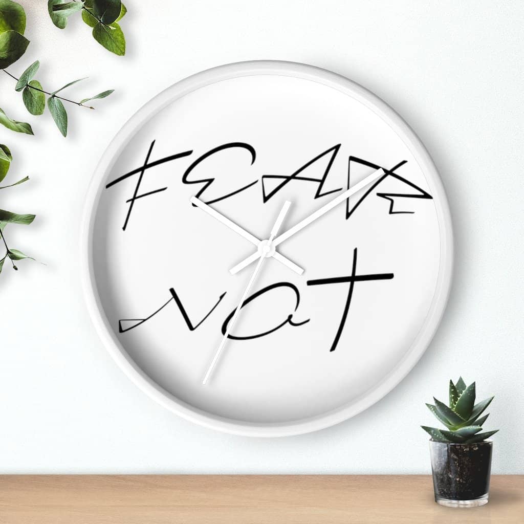 Wall clock "Fear Not" in 2 Frame Colors and 2 Hand Colors (4394316628062)