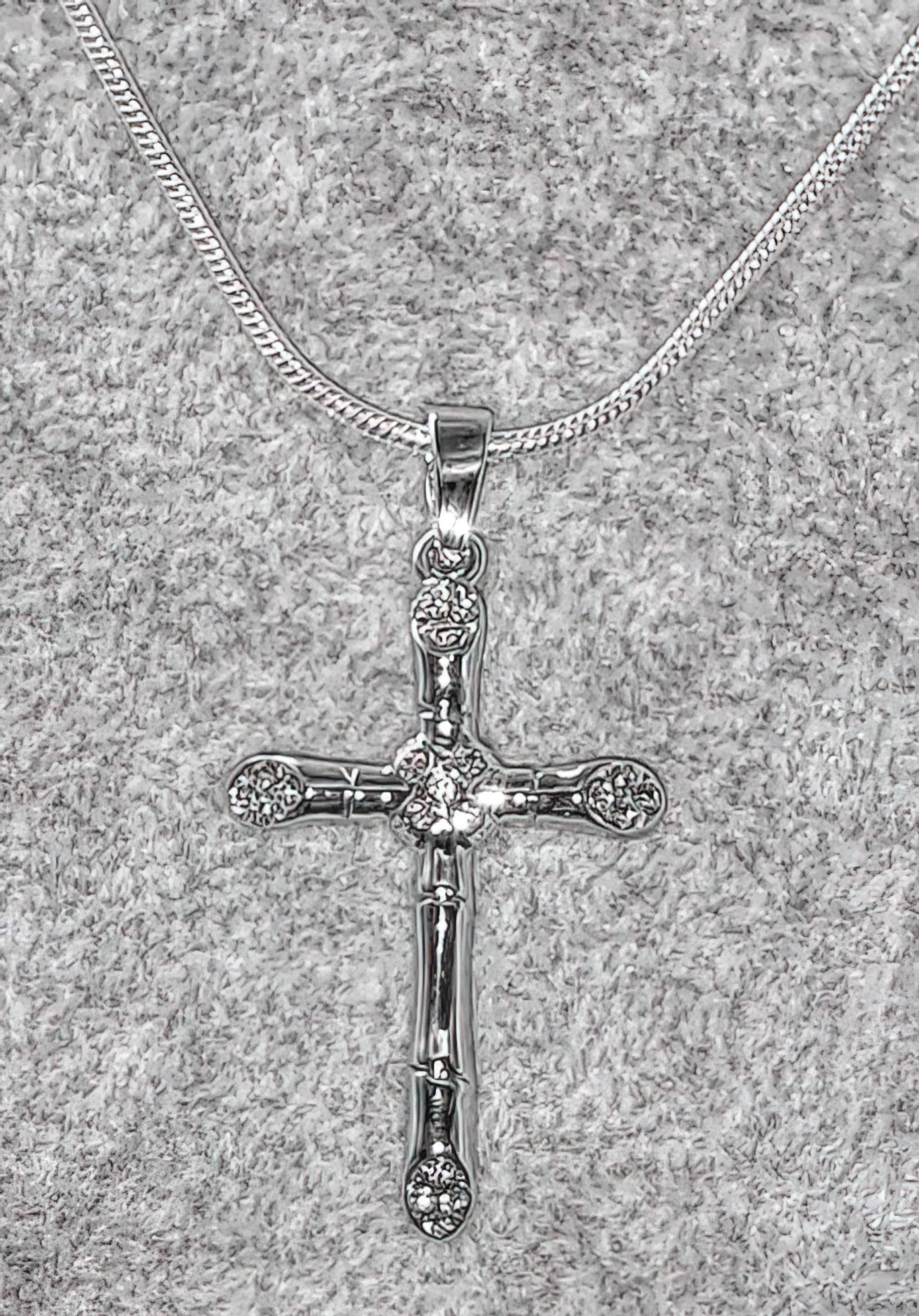 Cross Pendant Necklace