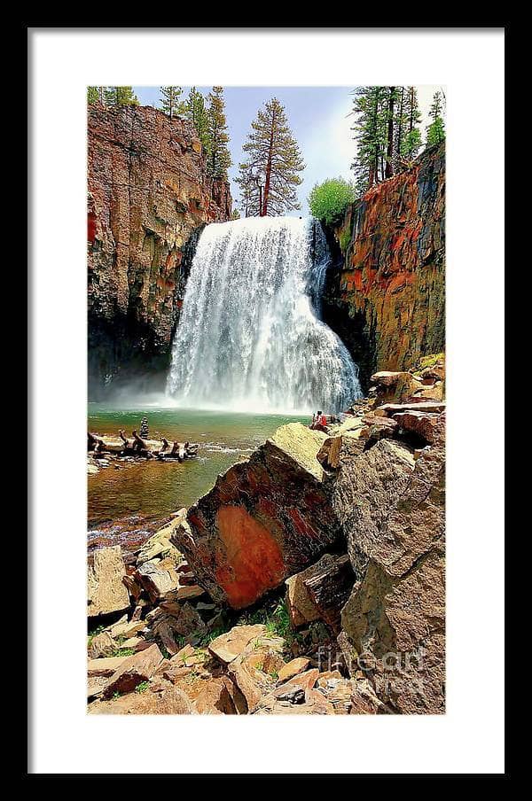 Rainbow Falls 17 - Framed Print